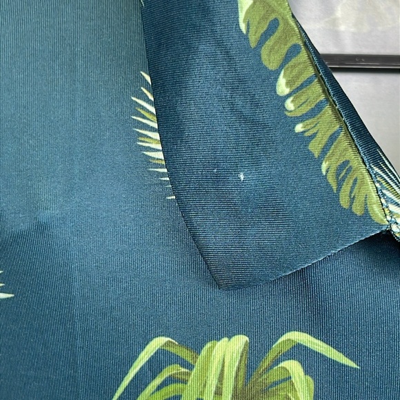 Yatta Golf NoKa'oi Tropical Polo 3-Button Short Sleeve Flamingos & Floral Print - Picture 7 of 10